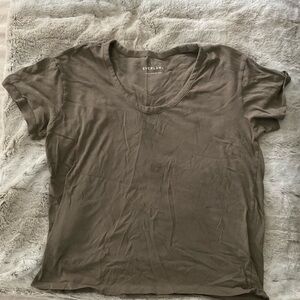 Everlane Women's Olive V-Neck Top